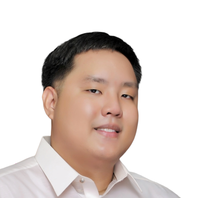 Steven Torres portrait